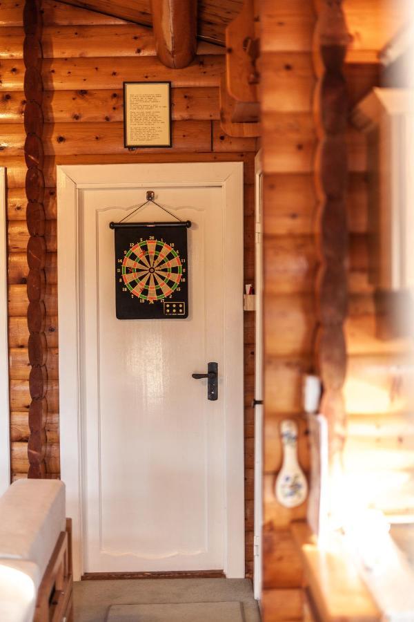 Log Cabin Nr Coed Y Brenin By Seren Short Stays Trawsfynydd Exteriör bild